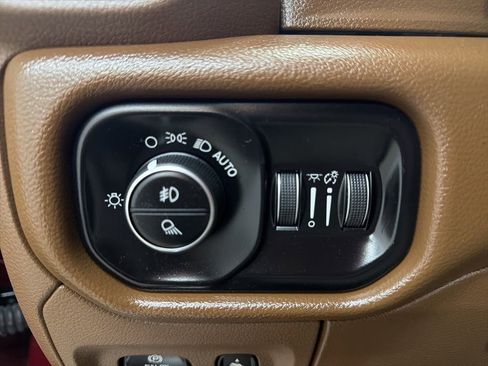 Used 2021 RAM 1500 Laramie image 55