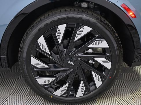 New 2026 Lincoln Nautilus Reserve image 20