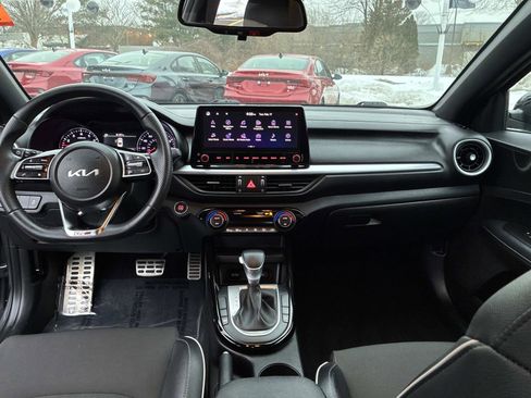 Used 2023 Kia Forte GT-Line image 16