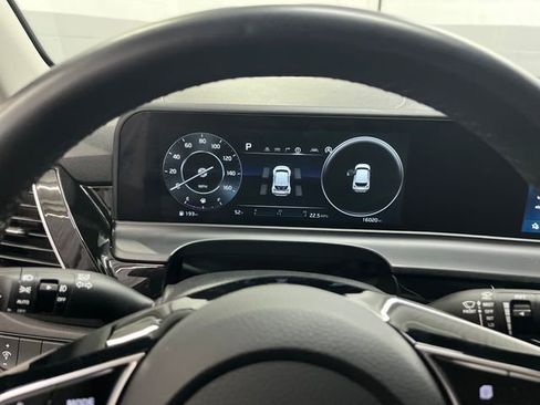 Certified 2024 Kia Seltos S image 13