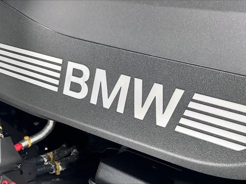 New 2026 BMW X5 xDrive40i AWD/4WD image 17