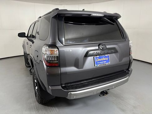 Used 2021 Toyota 4Runner TRD Off-Road Premium w/ Moonroof Package AWD/4WD image 6