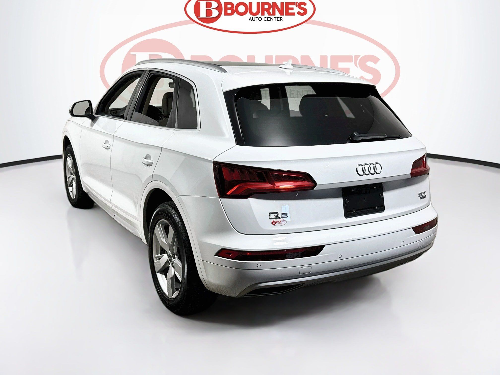 Used 2018 Audi Q5 2.0T Premium Plus w/ Premium Plus Package AWD/4WD image 9
