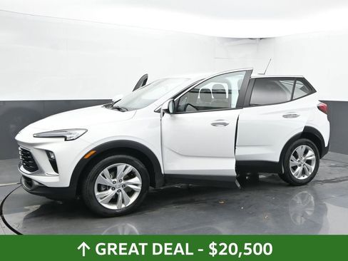 Used 2025 Buick Encore GX Preferred image 56