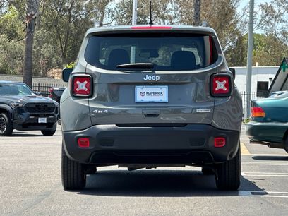 Used 2022 Jeep Renegade Latitude