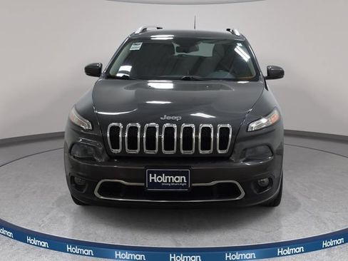 Used 2016 Jeep Cherokee Limited FWD image 3