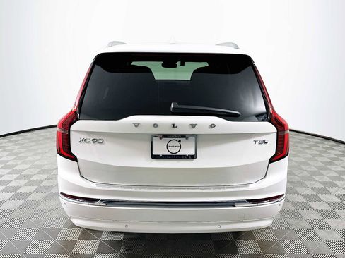 New 2025 Volvo XC90 T8 Ultra w/ Protection Package Premier image 6