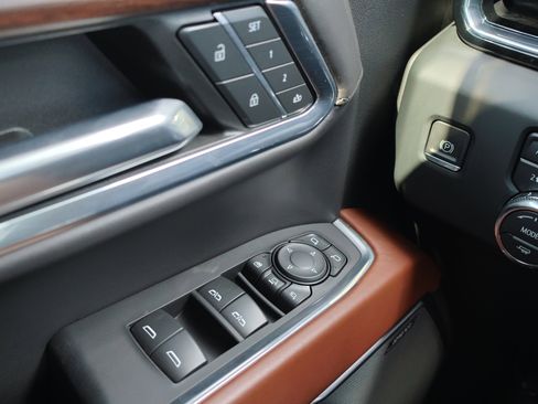 Used 2024 GMC Sierra 2500 Denali Ultimate w/ Max Trailering Package image 21