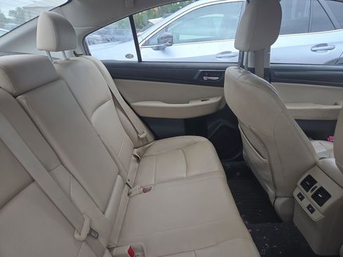Used 2015 Subaru Legacy 2.5i Limited AWD/4WD image 12