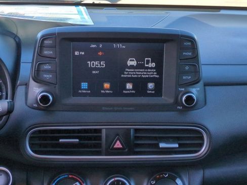 Used 2019 Hyundai Kona SEL image 18