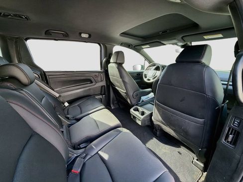 Certified 2023 Honda Odyssey Sport image 29