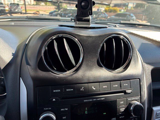 Used 2017 Jeep Compass Latitude AWD/4WD image 28