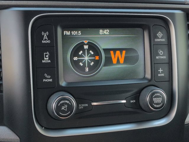 Used 2017 RAM 1500 Express RWD image 22