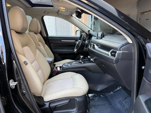 Used 2019 MAZDA CX-5 Touring FWD image 20