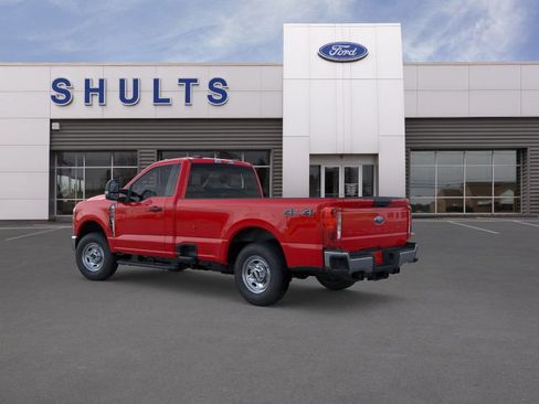 New 2026 Ford F250 XL w/ XL Chrome Package image 4