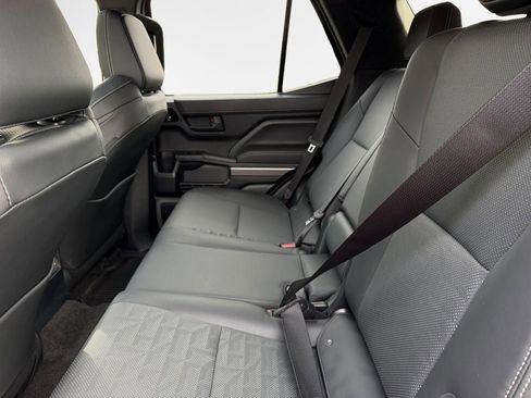 Certified 2025 Toyota 4Runner TRD Off-Road Premium image 14