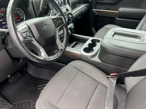 Used 2020 Chevrolet Silverado 1500 RST image 7