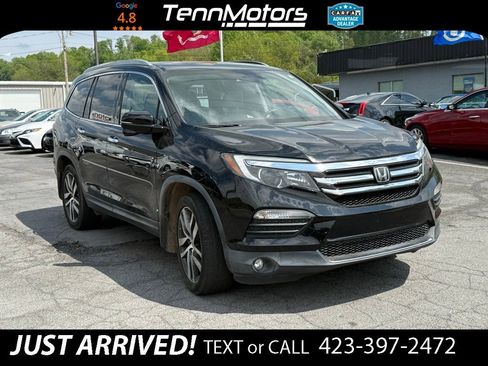 Used 2017 Honda Pilot Touring image 3