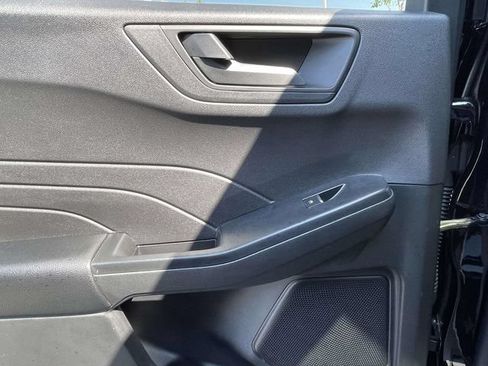 Used 2025 Ford Escape Active FWD image 21