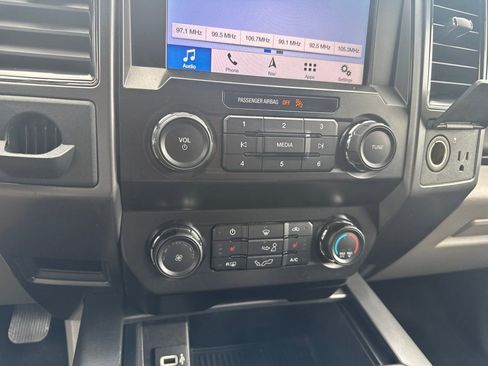 Used 2019 Ford F150 XLT w/ Equipment Group 302A Luxury RWD image 16