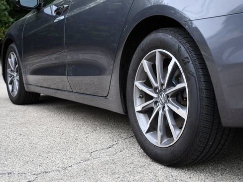 Used 2019 Acura TLX FWD image 9