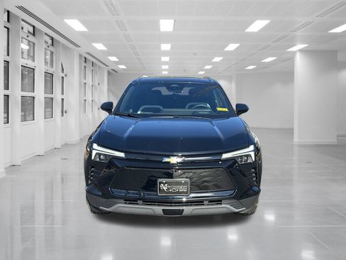 New 2026 Chevrolet Blazer EV LT image 2