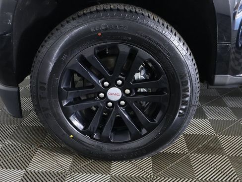 Used 2016 GMC Canyon SLT w/ Driver Alert Package image 15