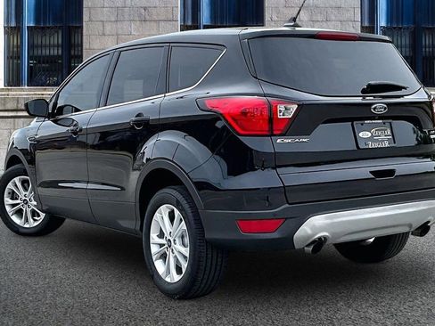 Certified 2019 Ford Escape SE AWD/4WD image 10