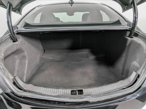 Used 2017 Buick Regal Sport Touring FWD image 15