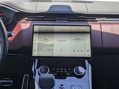 Used 2023 Land Rover Range Rover Sport SE Dynamic AWD/4WD image 19