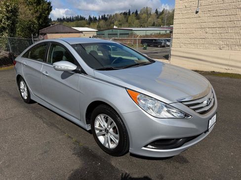 Used 2014 Hyundai Sonata GLS w/ Popular Equipment Group 2 image 3