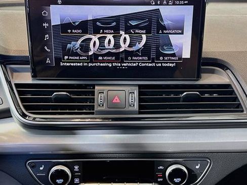 Used 2025 Audi Q5 2.0T Premium w/ Convenience Plus Package AWD/4WD image 13
