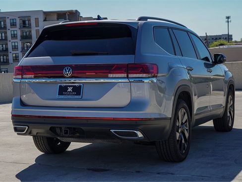 New 2024 Volkswagen Atlas SE image 8