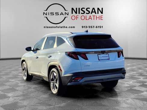 Used 2025 Hyundai Tucson SEL image 3