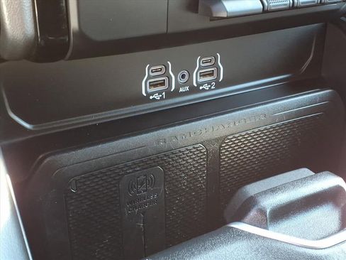 Used 2025 RAM 1500 Laramie image 21