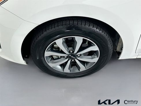 Used 2023 Kia Rio S w/ Technology Package image 28