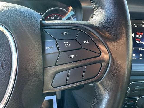 Used 2023 Dodge Charger SXT image 15