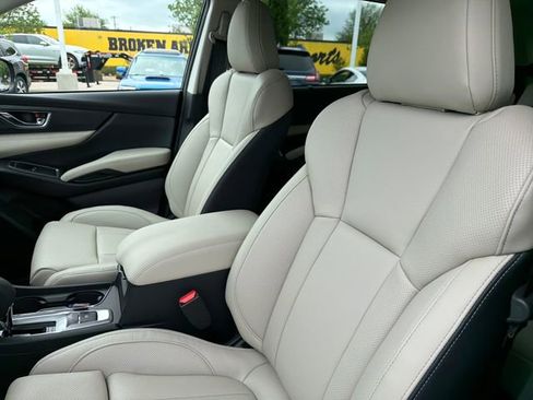 New 2026 Subaru Ascent Limited AWD/4WD image 17