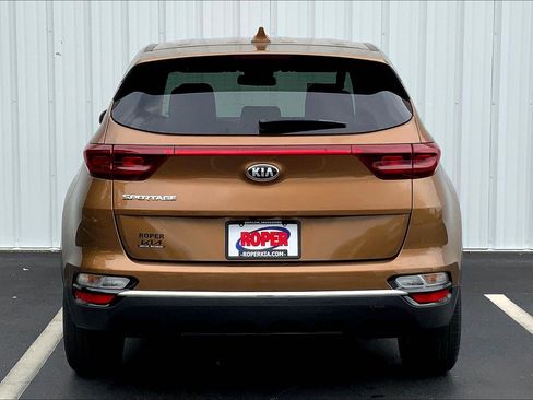 Used 2021 Kia Sportage LX image 4