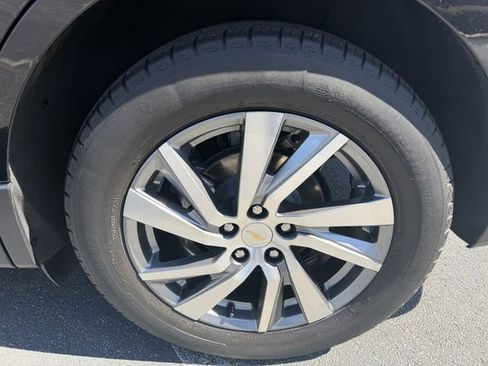 Used 2022 Chevrolet Equinox LT image 43