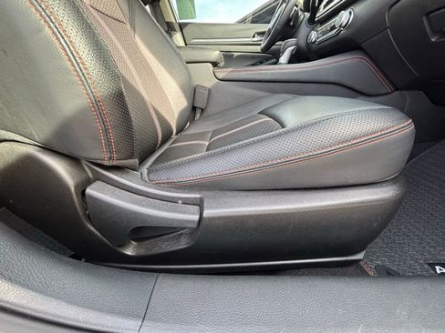 Used 2024 Nissan Altima 2.5 SR image 22