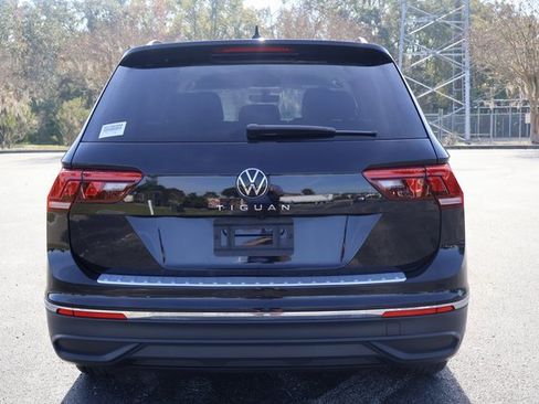 Certified 2023 Volkswagen Tiguan S image 6