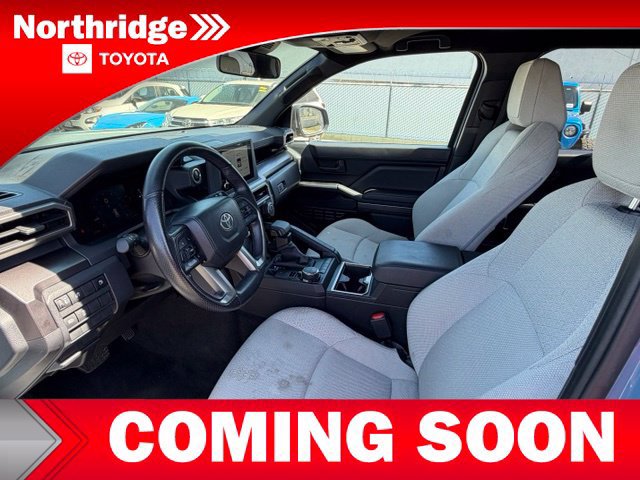 Used 2025 Toyota 4Runner SR5 AWD/4WD image 5