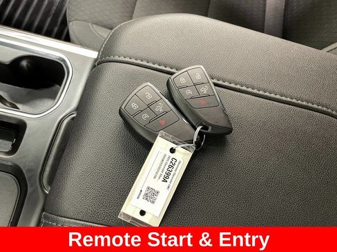 Used 2025 Chevrolet Silverado 1500 RST AWD/4WD image 7
