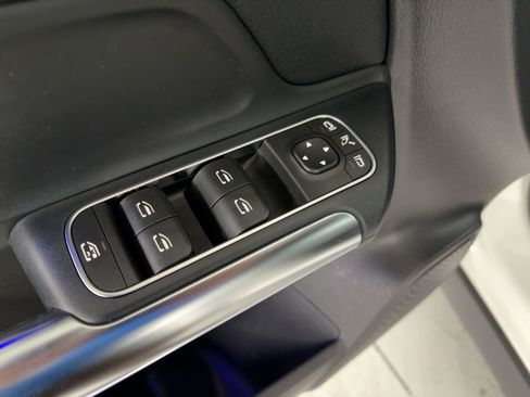 Used 2023 Mercedes-Benz GLA 250 image 13