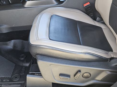 Used 2022 Ford Bronco Wildtrak image 31