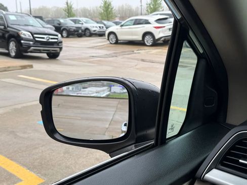 Used 2019 Honda Odyssey EX image 38