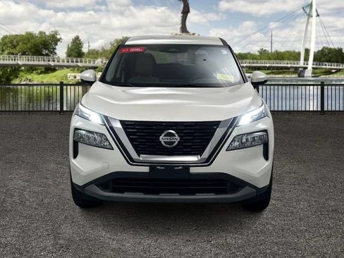 Used 2021 Nissan Rogue SV AWD/4WD image 2