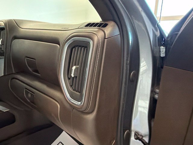 Used 2021 Chevrolet Silverado 1500 LT Trail Boss AWD/4WD image 34
