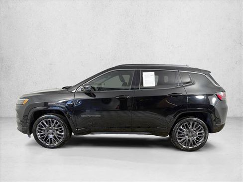 Used 2022 Jeep Compass High Altitude AWD/4WD image 8